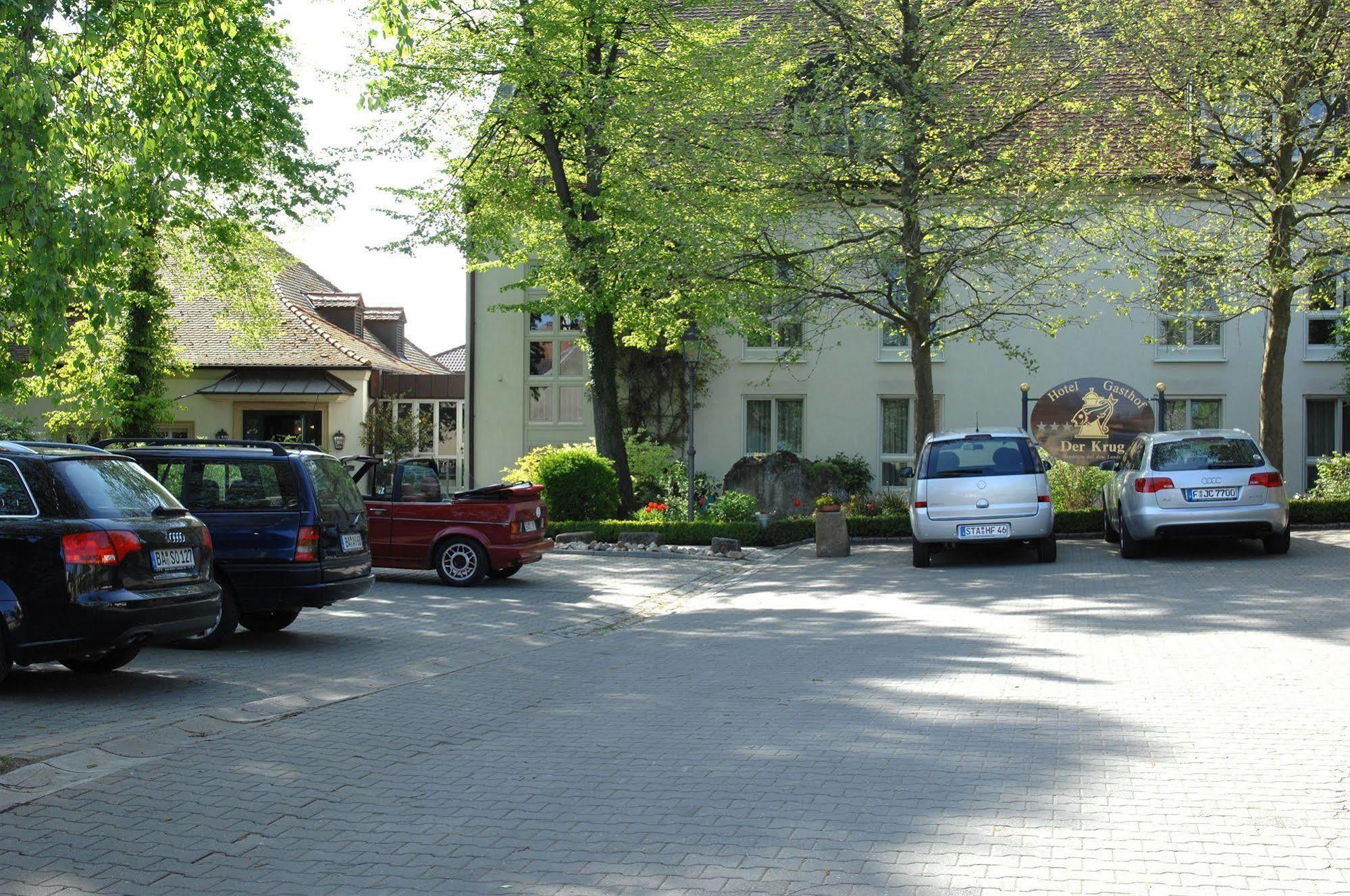 Hotel Gasthof Der Krug Stegaurach Exterior foto